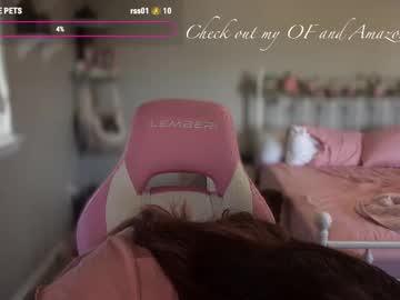 Musclemommy426347 Chaturbate stream image from June 29, 2025