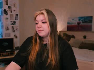 Kissmywings Chaturbate stream image from June 29, 2025