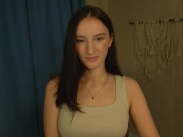 Alena_Navi Chaturbate stream image from June 29, 2025