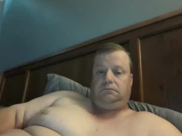 Cmachen Chaturbate stream image from June 29, 2025