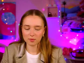 Jennifergraces Chaturbate stream image from June 29, 2025