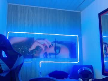 Petite_Lucy18 Chaturbate stream image from June 29, 2025