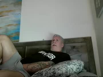 Silverstroker Chaturbate stream image from June 29, 2025