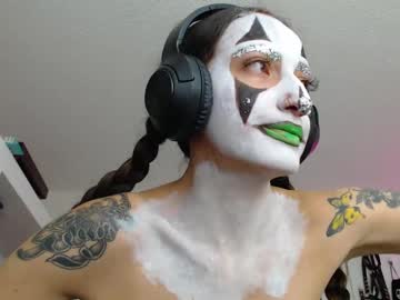 Eloise_Brown_ Chaturbate stream image from June 29, 2025