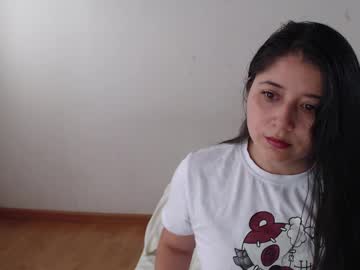 Hot_Colette Chaturbate stream image from June 29, 2025