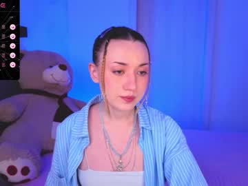 Maddygarcia Chaturbate stream image from June 29, 2025