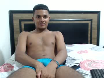 Choco_Brownnie Chaturbate stream image from June 30, 2025