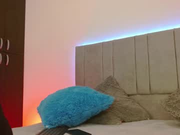 Noahvelvet Chaturbate stream image from June 30, 2025