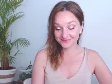 Alicialux Chaturbate stream image from June 30, 2025