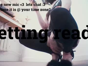 Shoes_Europe Chaturbate stream image from June 30, 2025