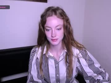 Roxasemi_ Chaturbate stream image from June 30, 2025