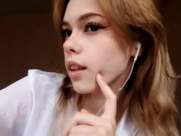 Sary_Lick Chaturbate stream image from June 30, 2025