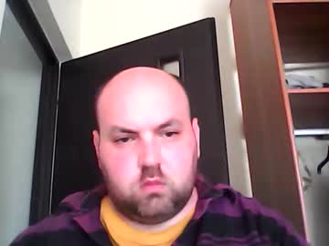 Topliceanuvlad0 Chaturbate stream image from June 30, 2025