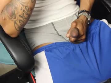 Moreno23cmmm Chaturbate stream image from June 30, 2025