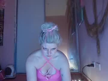 Qv3ncrazy Chaturbate stream image from June 30, 2025