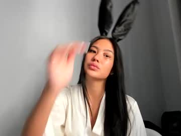 Syrenasia Chaturbate stream image from June 30, 2025