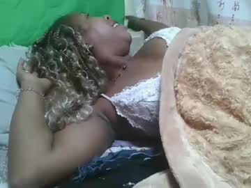 Wwisnah Chaturbate stream image from June 30, 2025