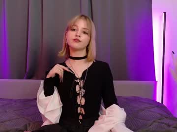 Liyaluna Chaturbate stream image from June 30, 2025