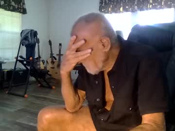 Dogluc7 Chaturbate stream image from June 30, 2025