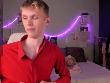 Webcamtrain Chaturbate stream image from June 30, 2025
