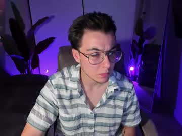 Tyler_Bergg Chaturbate stream image from June 30, 2025