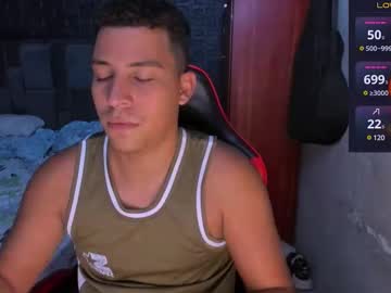Dylan_Yvt Chaturbate stream image from June 30, 2025