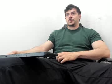 Harrydaviss Chaturbate stream image from June 30, 2025