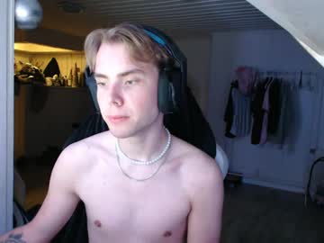 Julian_0333 Chaturbate stream image from June 30, 2025