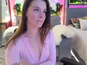 Smilym Chaturbate stream image from June 30, 2025