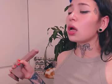 Ulala_Martina Chaturbate stream image from July 01, 2025