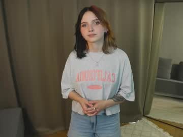 Julianafarabee Chaturbate stream image from July 01, 2025