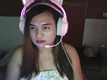 Kimsexysmile Chaturbate stream image from July 01, 2025