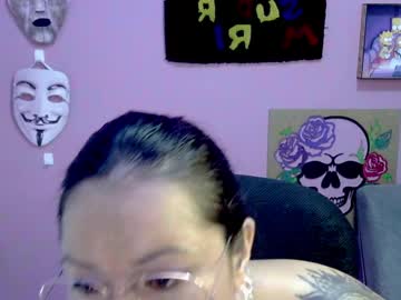 Leidycrstnch21 Chaturbate stream image from July 01, 2025