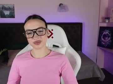 Molly_Haley Chaturbate stream image from July 01, 2025