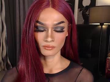 Queenvalentinats Chaturbate stream image from July 01, 2025
