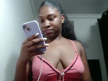 Keicy_Ebony Chaturbate stream image from July 01, 2025