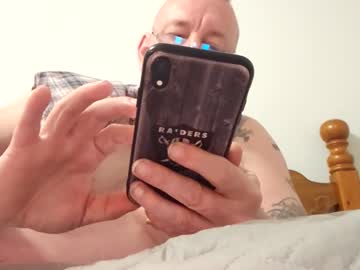 Guygettingdicksucked Chaturbate stream image from July 01, 2025