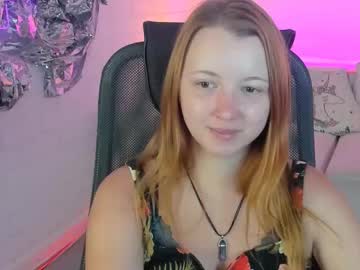 Katalinaveis Chaturbate stream image from July 01, 2025