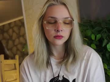 Alba_Ford Chaturbate stream image from July 01, 2025