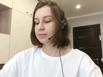 Elswythgravley Chaturbate stream image from July 01, 2025