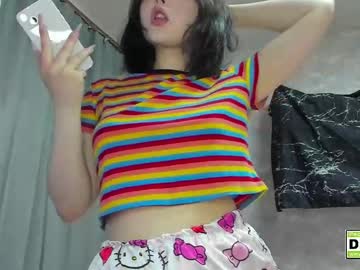 Kikirasparkle Chaturbate stream image from July 01, 2025