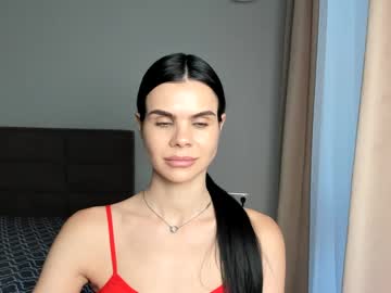 Amelisweet Chaturbate stream image from July 01, 2025