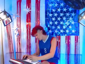 Daphne_Viittoria Chaturbate stream image from July 01, 2025