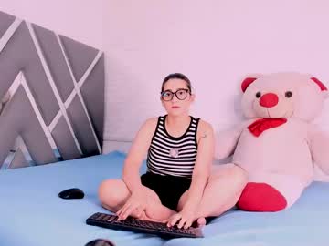 Lyra_Alaia_ Chaturbate stream image from July 01, 2025