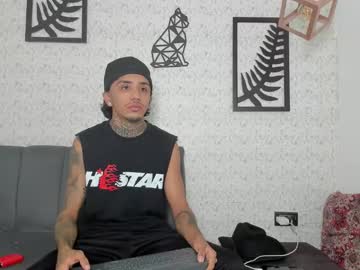Clarent_Hills Chaturbate stream image from July 01, 2025