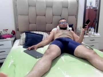 Andrex35 Chaturbate stream image from July 01, 2025