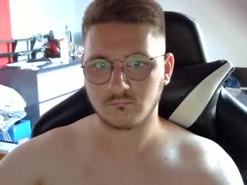 Dervechi Chaturbate stream image from July 01, 2025