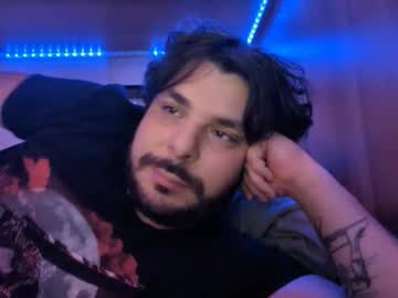Onecrew1 Chaturbate stream image from July 01, 2025