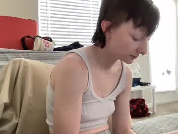 Maddlips Chaturbate stream image from July 01, 2025
