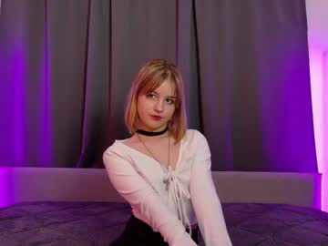 Liyaluna Chaturbate stream image from July 01, 2025